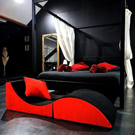 Love Room A Montargis Dış mekan fotoğraf