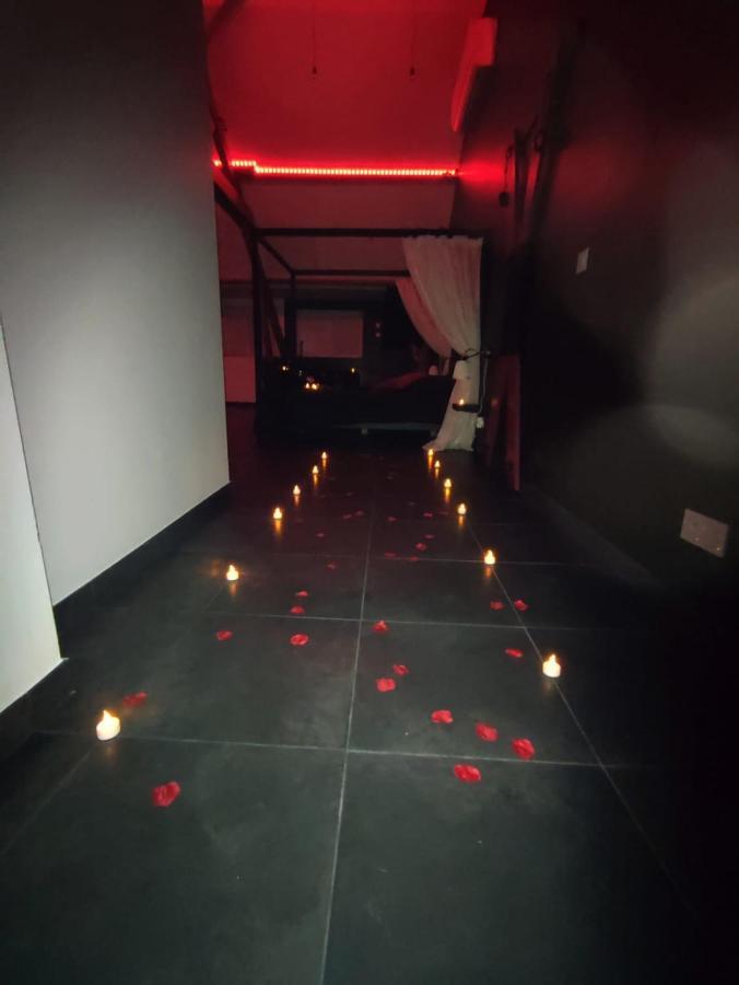 Love Room A Montargis Dış mekan fotoğraf