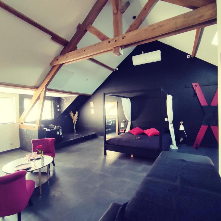 Love Room A Montargis Dış mekan fotoğraf